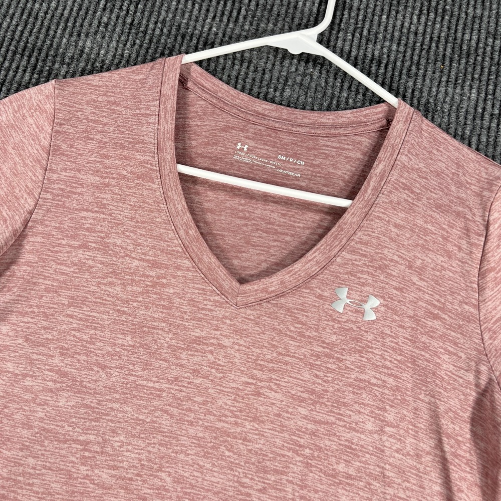 Under Armour Shirt Womens Small Purple Short Sleeve V Neck Loose Fit Heat Gear